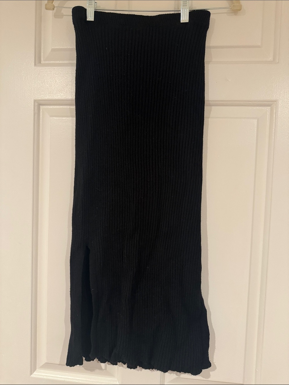 Black Ribbed Knit Midi Skirt